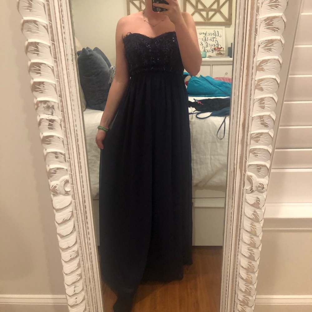 Formal strapless navy dress